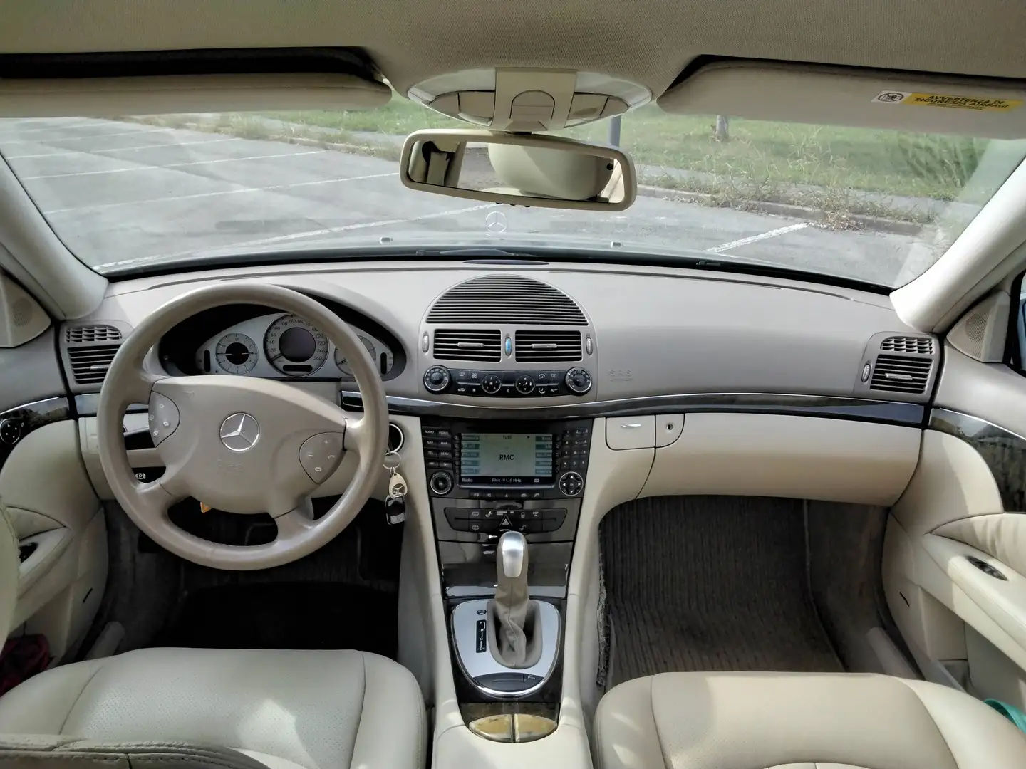 Mercedes-Benz E 270 Avantgarde Bronze - 1