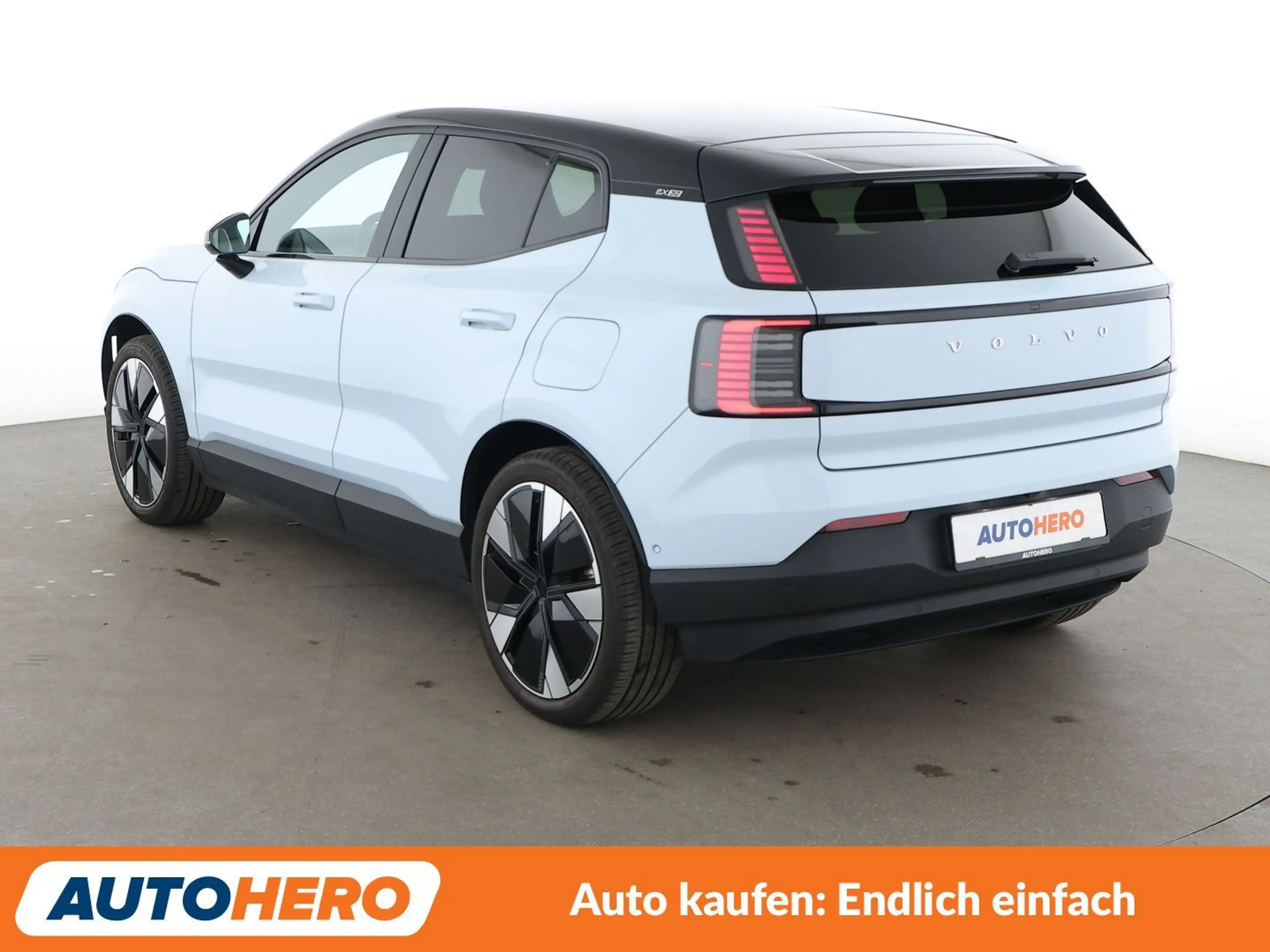 Volvo EX30 Single Motor Extended Range Ultra 2WD Aut.*NAVI* — photo 4