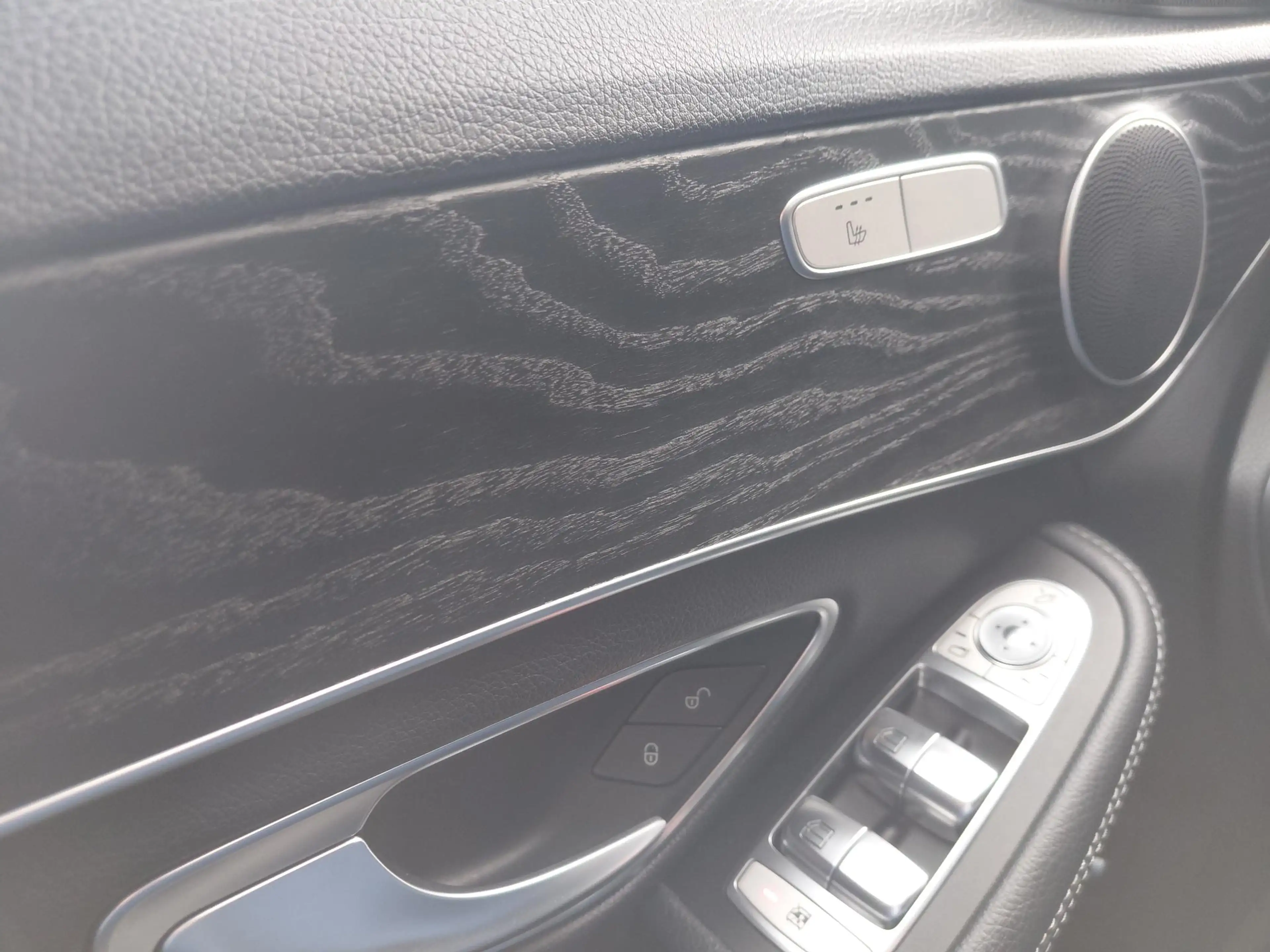 Mercedes-Benz C 180 Premium Plus — photo 14