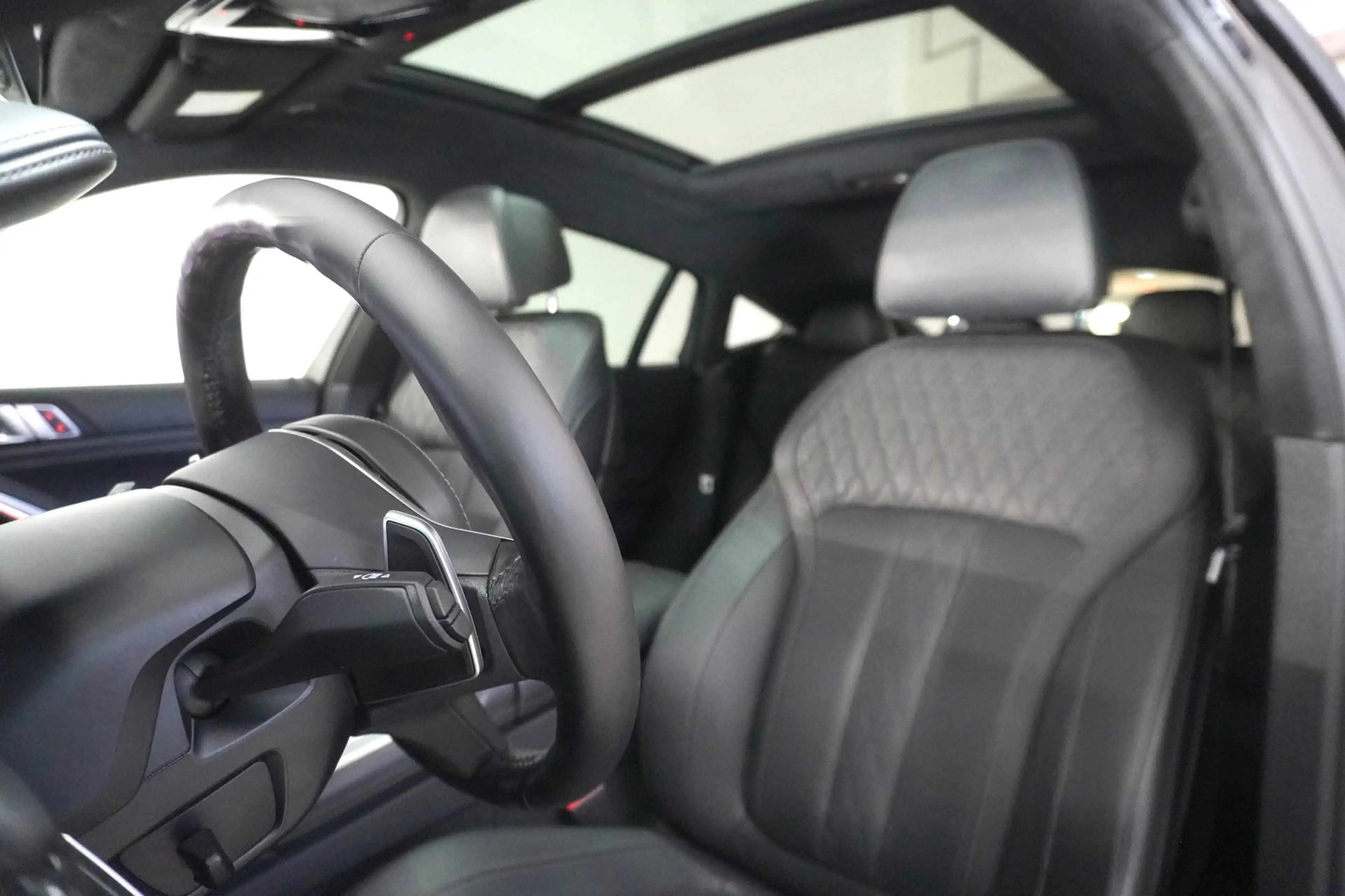 BMW X6 M50d — photo 13