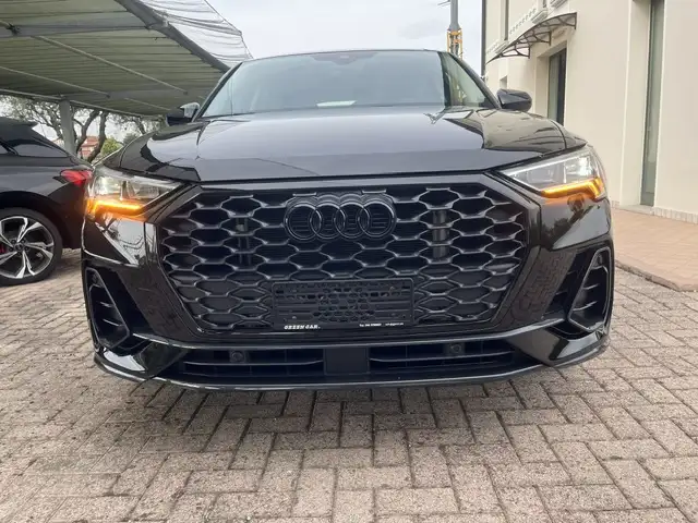Audi Q3 Q 3 SPORTBACK 45 TFSI  e DSG  s line 245cv MATRIX