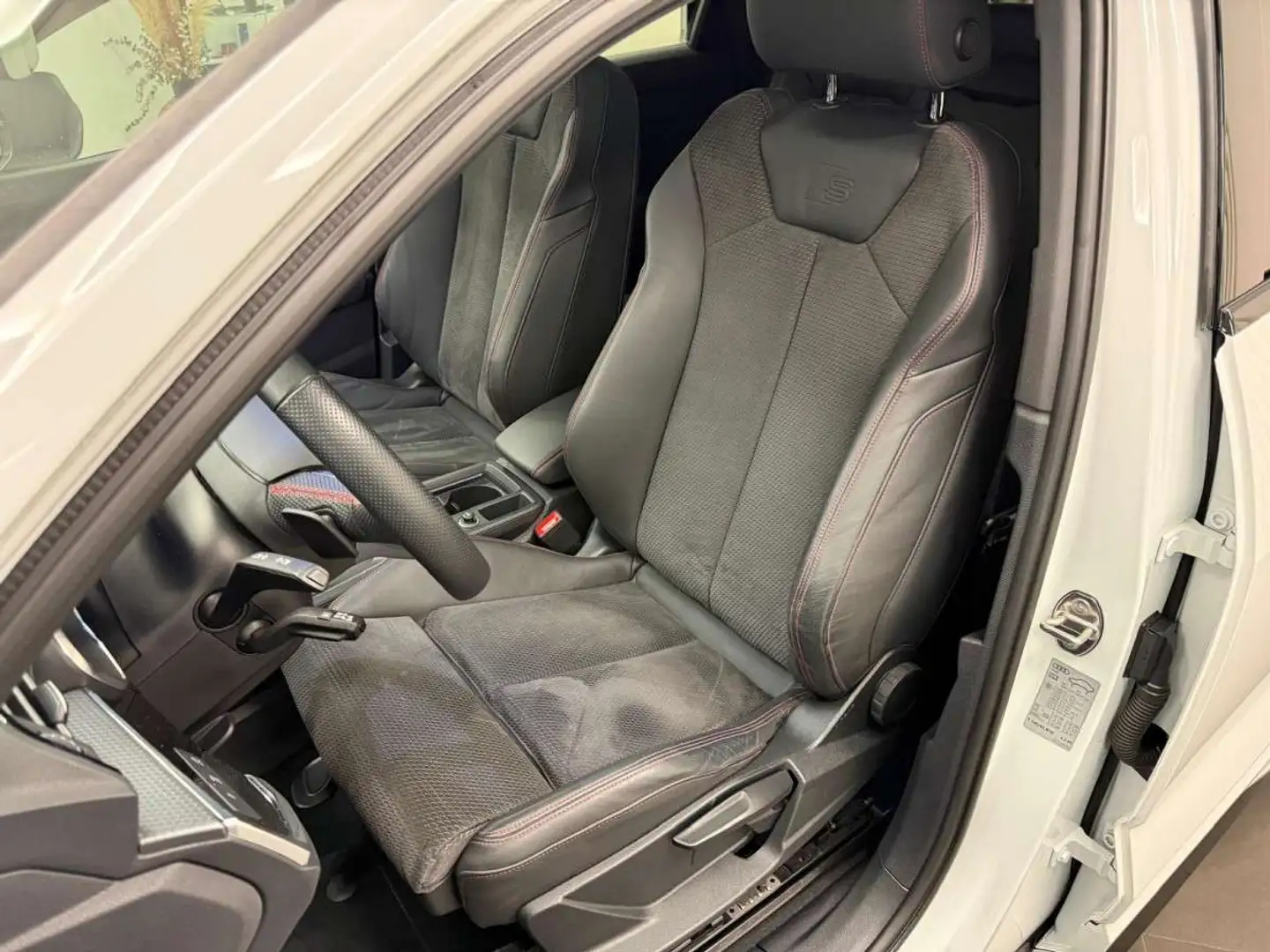 Audi Q3 Sportback S line 35 TDI quattro 150 CV / 110 kW S Bianco - 2