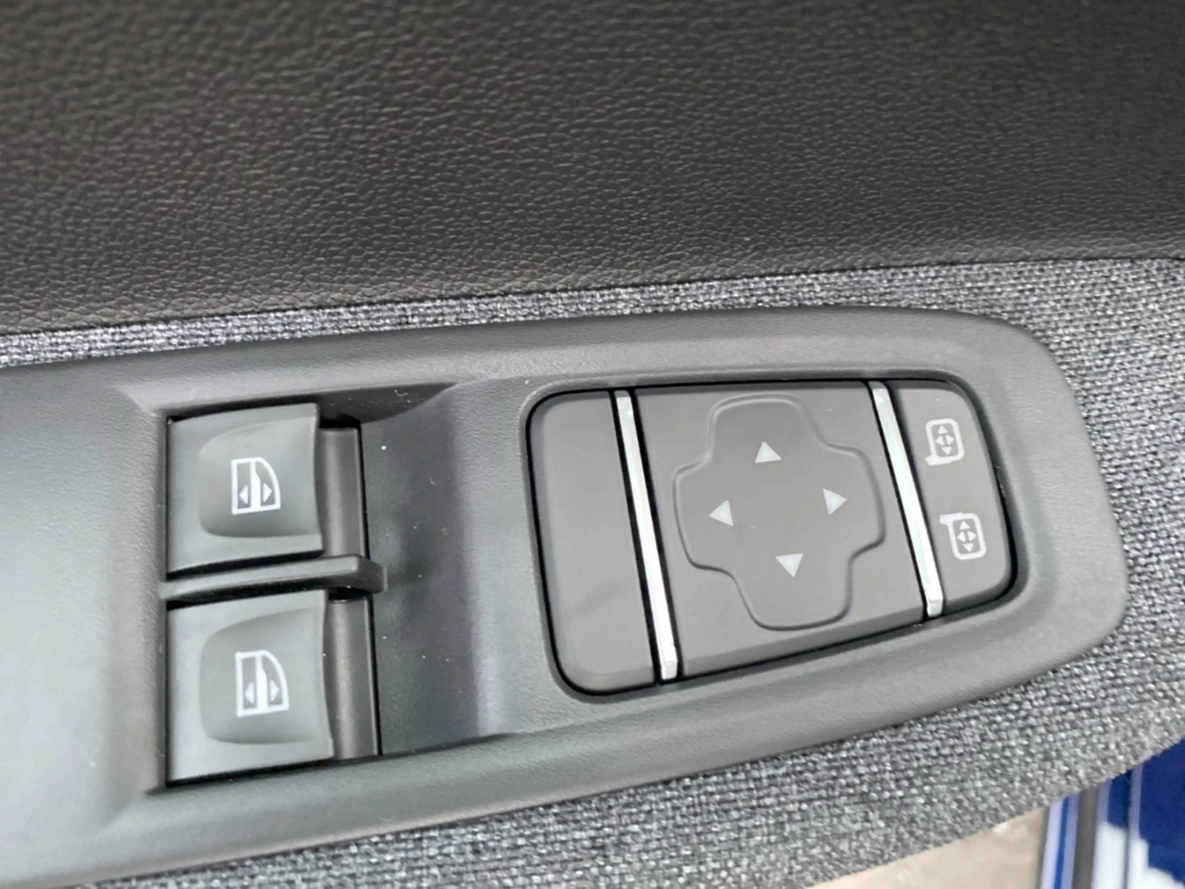 Renault ZOE Evolution,LED,Navi,Climatronic,Winter-P.,Tempomat — photo 13