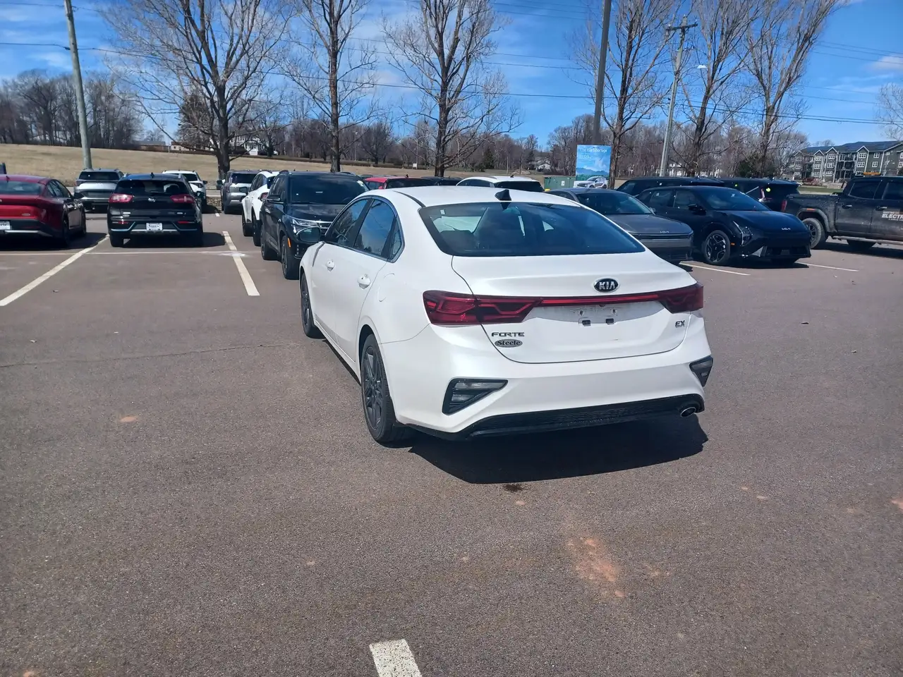 Kia Forte снимка Kia Forte