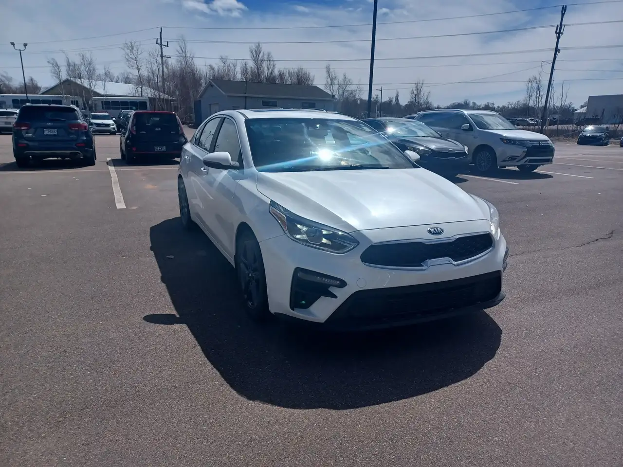 Kia Forte снимка Kia Forte