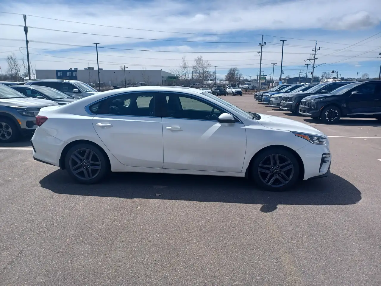 Kia Forte снимка Kia Forte