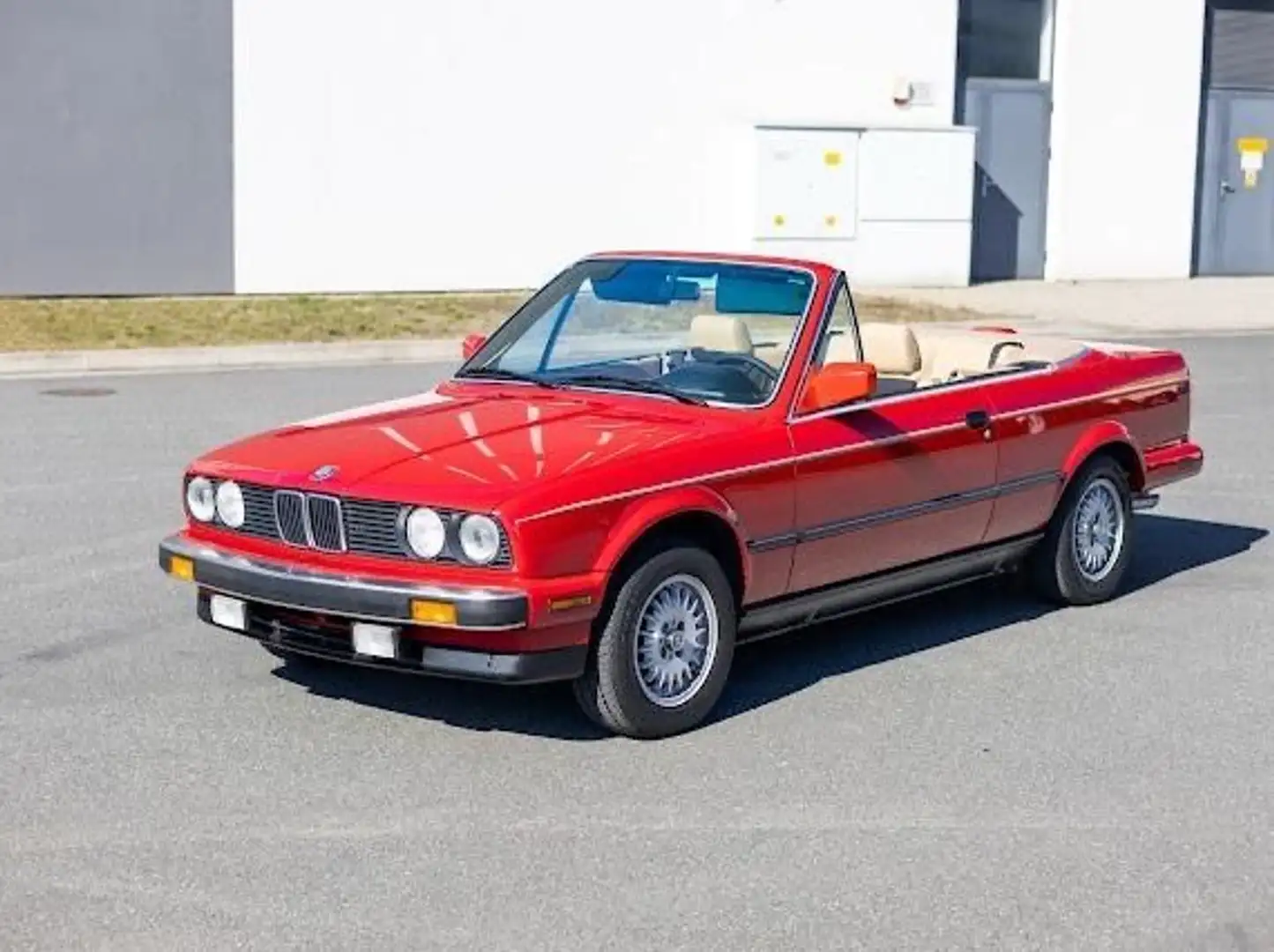 BMW 325 Rouge - 1