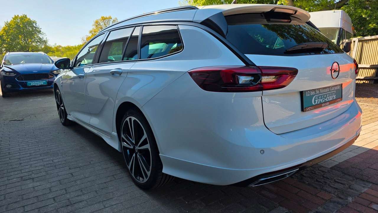 Opel Insignia St 2.0 Cdt Opc Line Business Innovation Diesel White Cat_Ma54Mo19101