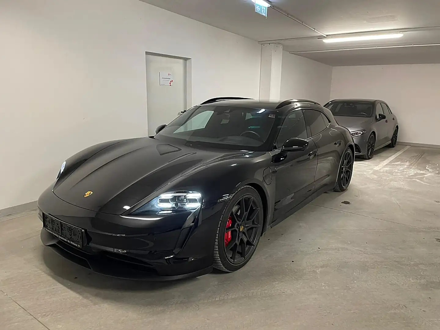 Porsche Taycan 4S Sport Turismo Performace Batterie Schwarz - 1