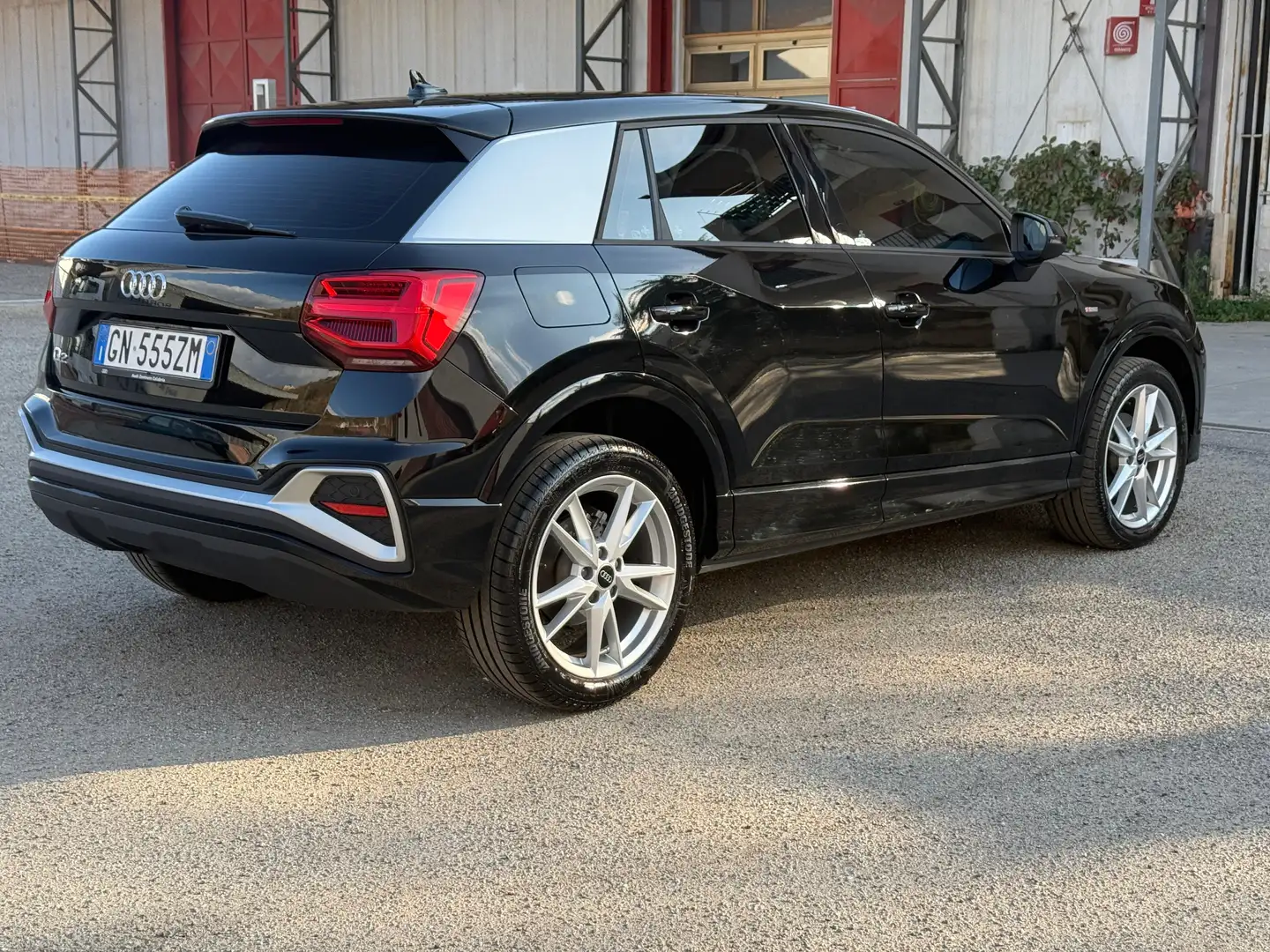 Audi Q2 Q2 30 2.0 tdi Identity Black s-tronic Nero - 2