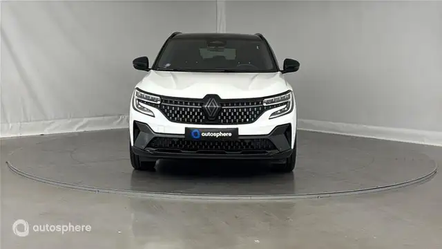 Renault Austral view 2