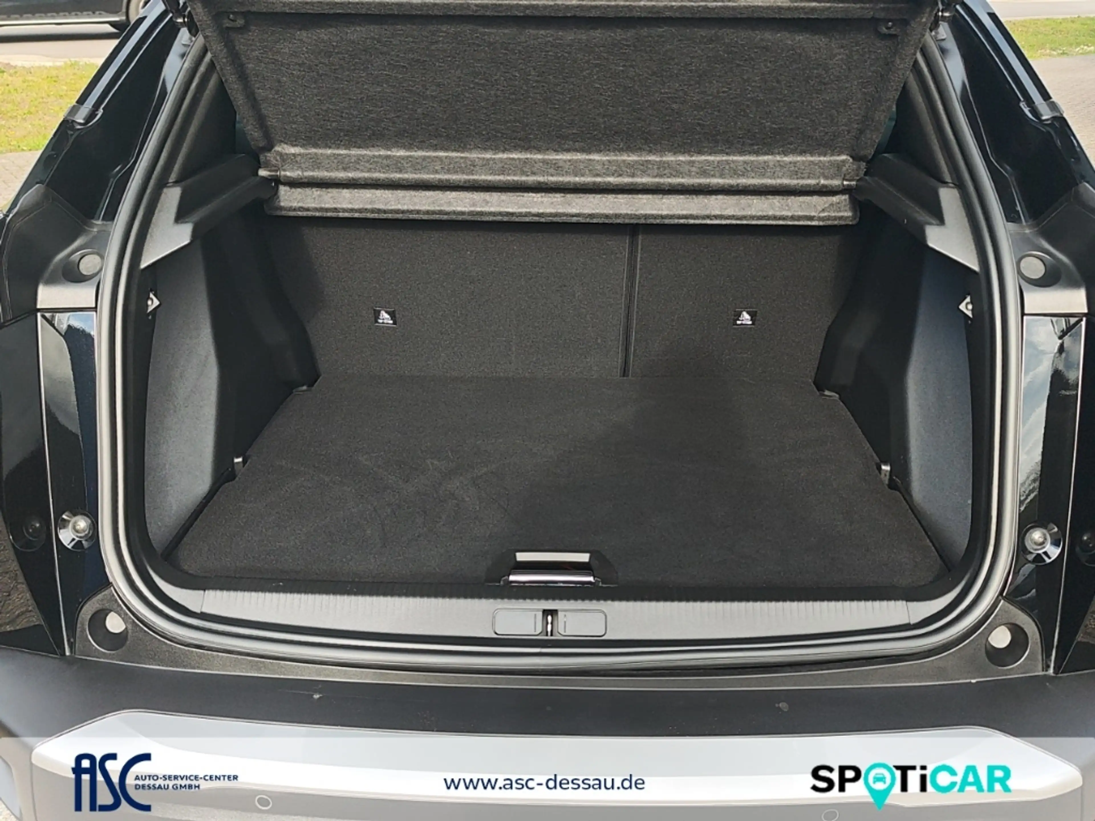 Peugeot 2008 GT/FullLED/Kamera/Navi/el.SD/Allwetter/Standheiz/C — photo 6