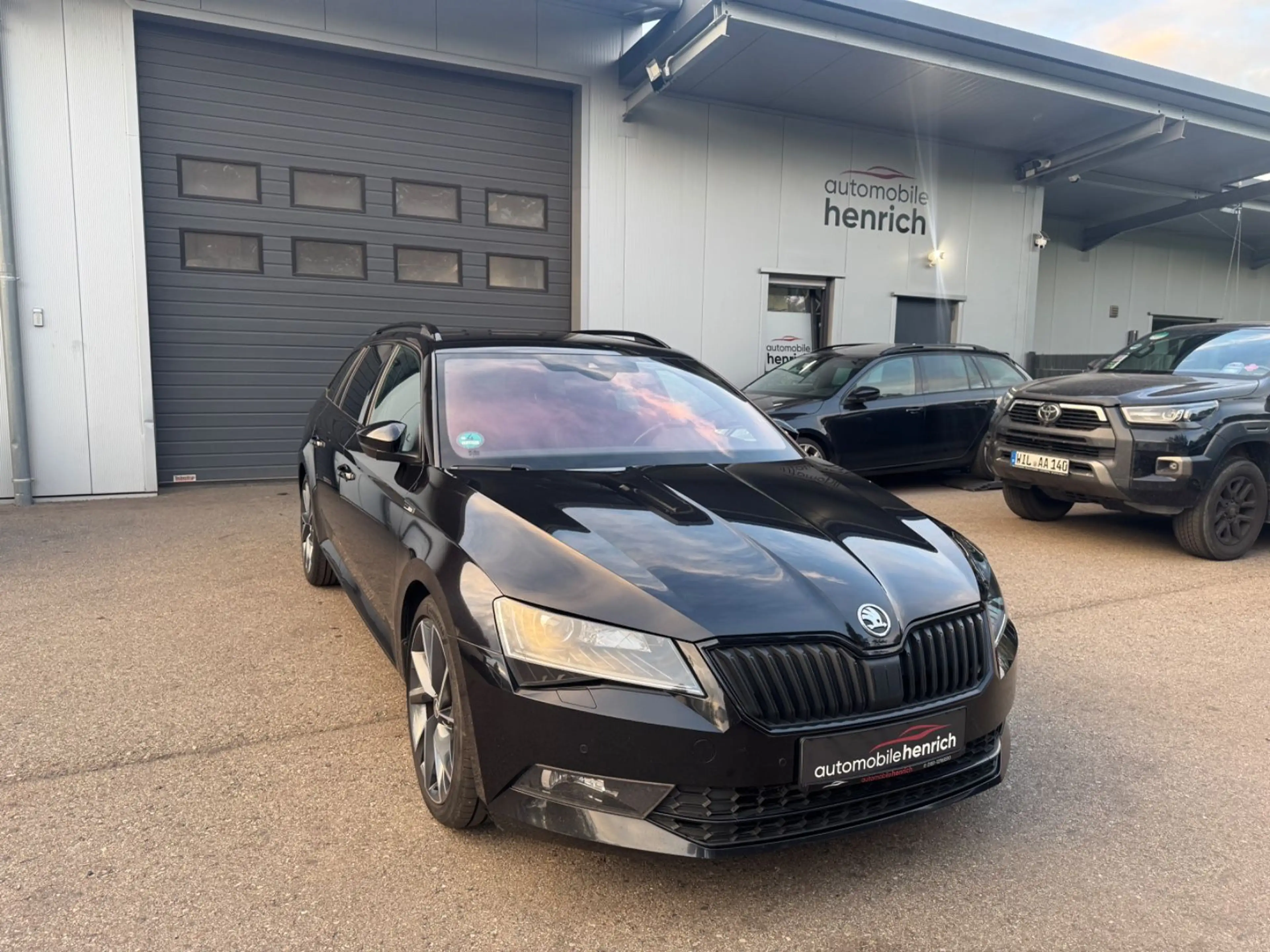 Skoda Superb Combi 2.0 TSI 4x4 Sportline,Ahk,ACC,Cam