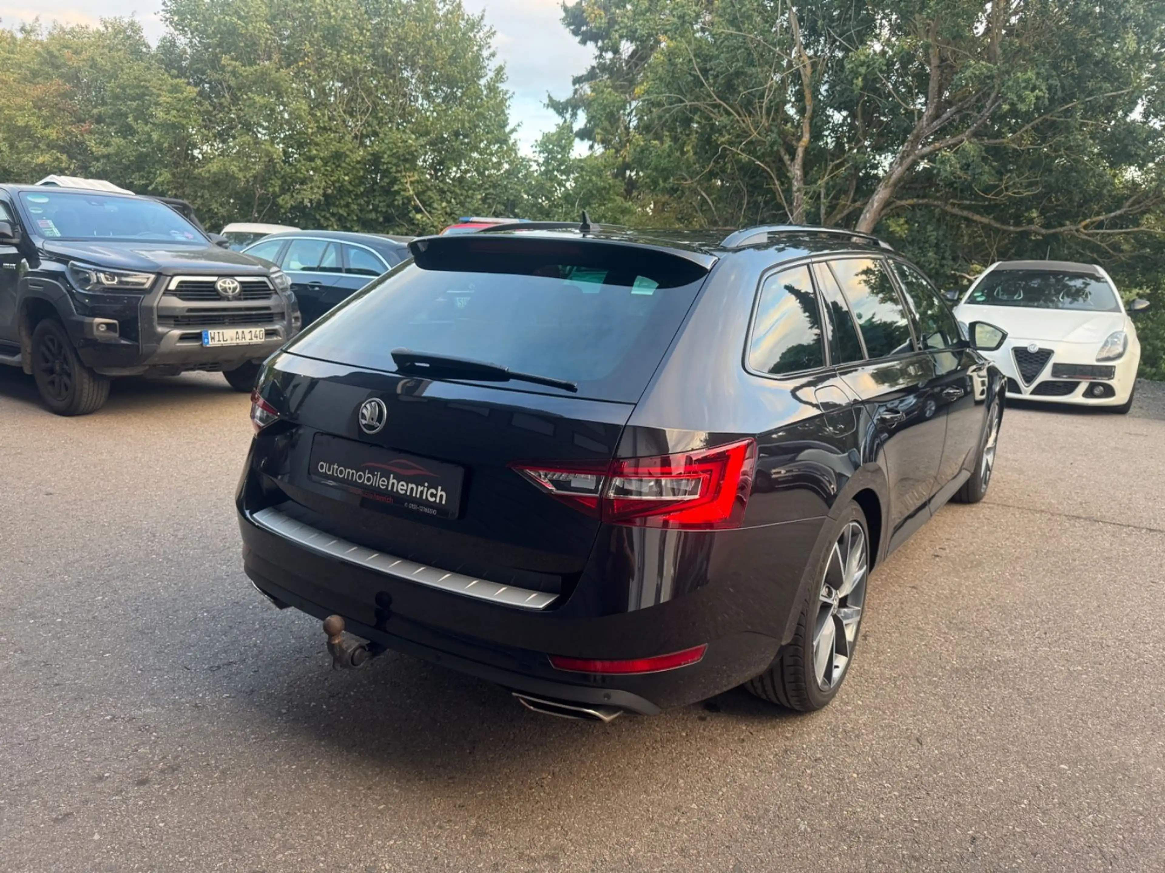 Skoda Superb Combi 2.0 TSI 4x4 Sportline,Ahk,ACC,Cam — photo 3