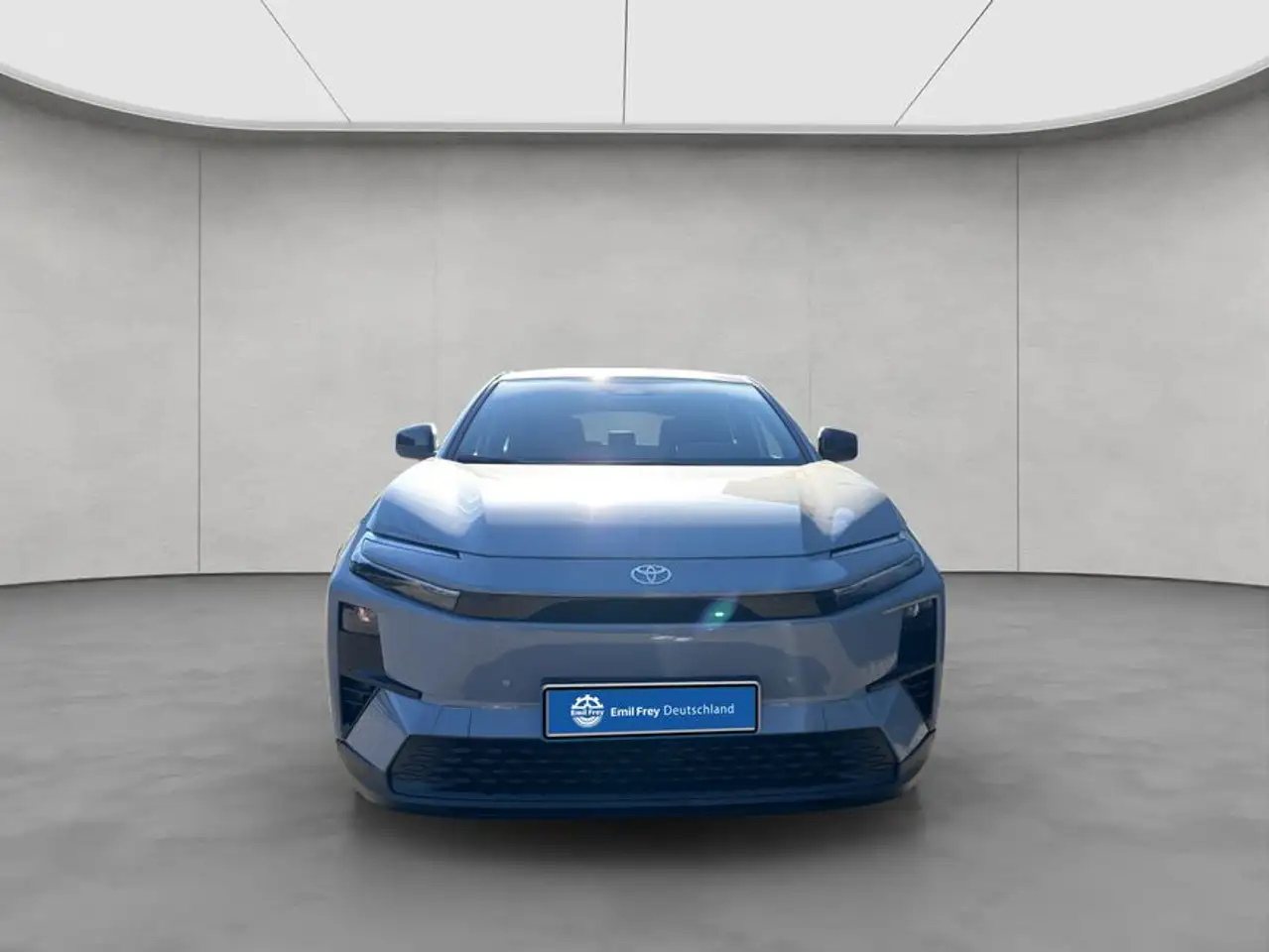 Toyota C-HR+ + Teamplayer 9