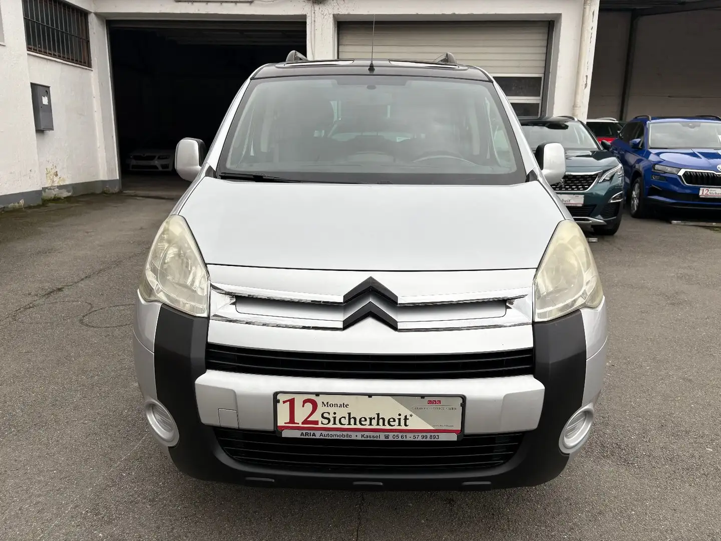 Citroen Berlingo 1.6 Kombi Multispace - PANO TEMP AHK Grau - 2