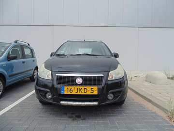 1.6-16V Emotion met airco trekhaak 2009