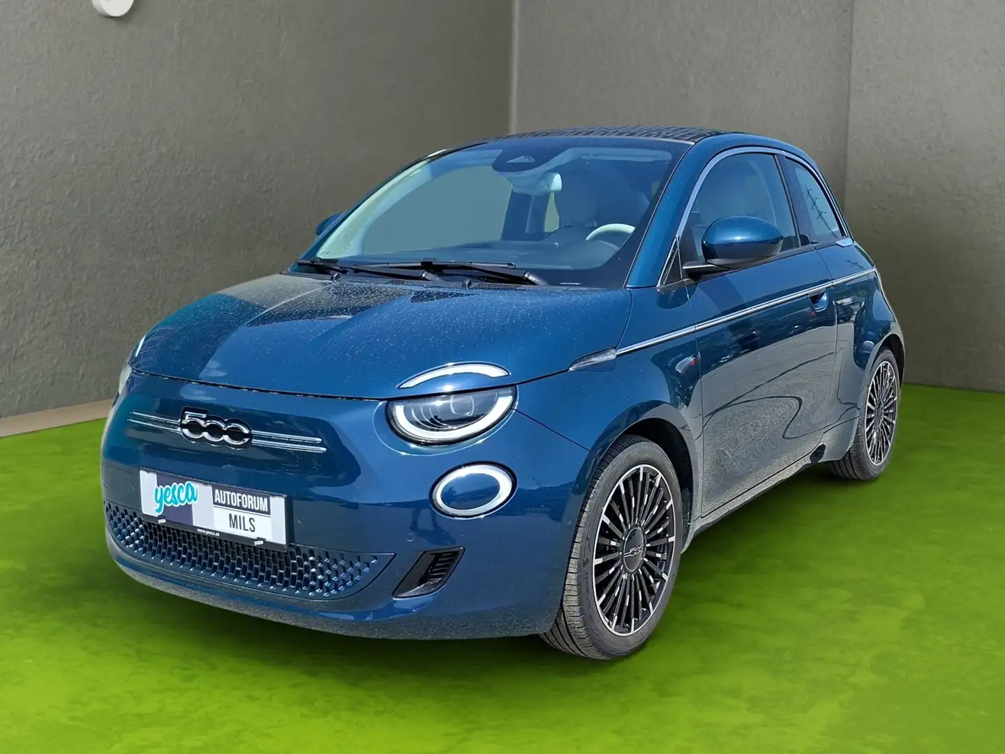 Fiat 500C Elektro La Prima 42 kWh Cabrio Grün - 1