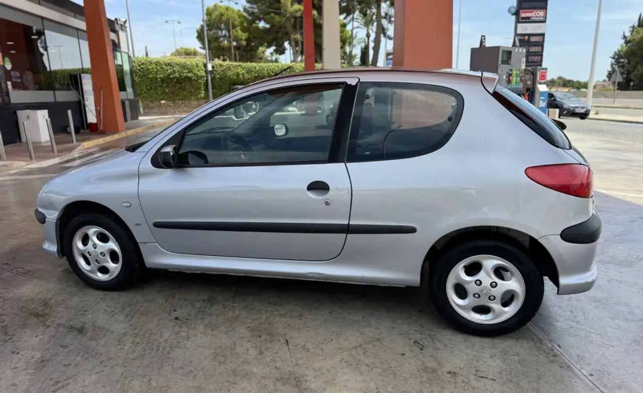 Peugeot 206 1.6 XS, foto 1