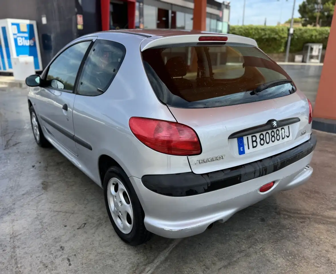 Peugeot 206 1.6 XS, foto 2