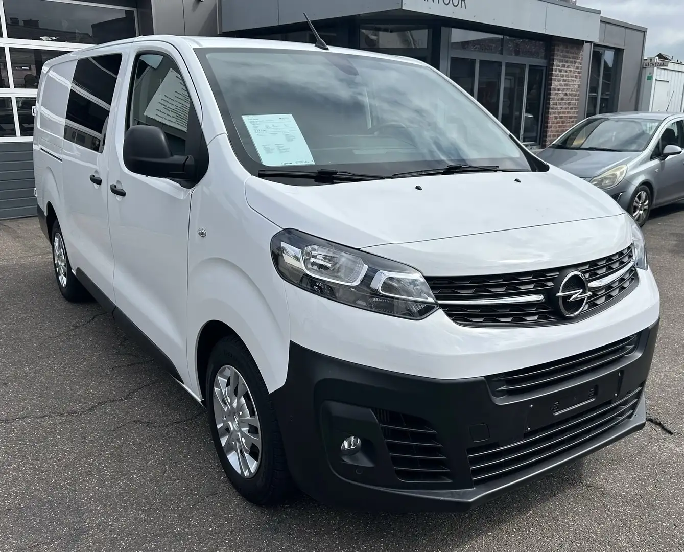 Opel Vivaro C 20CDTI L2H1 DubbeleCabine 6Personen LichteVracht White - 1