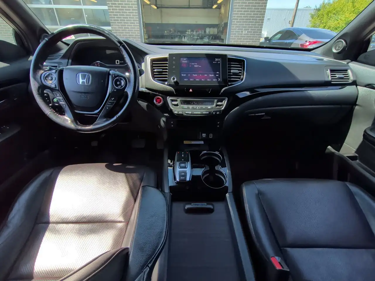 Honda Ridgeline photo Honda Ridgeline