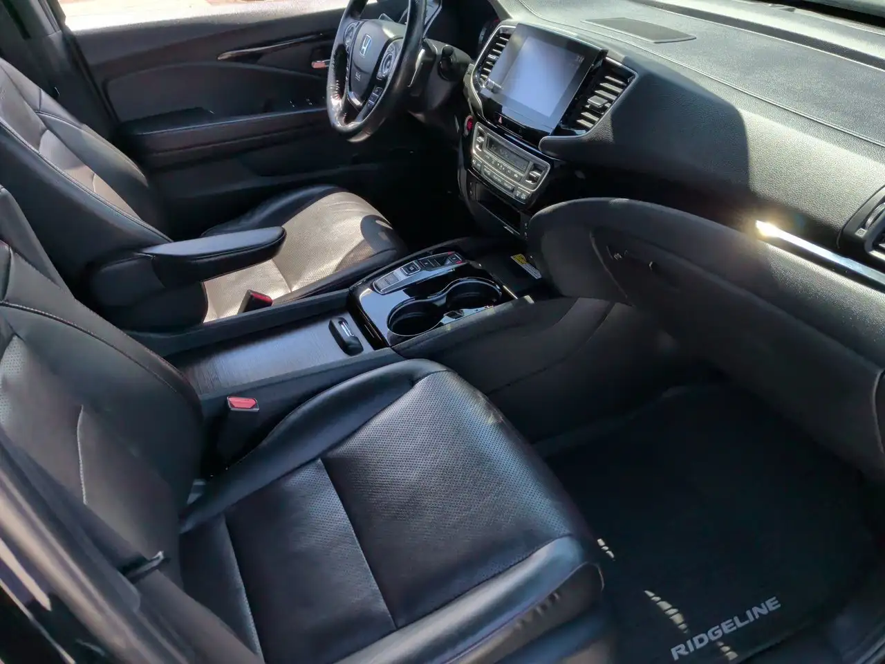 Honda Ridgeline photo Honda Ridgeline