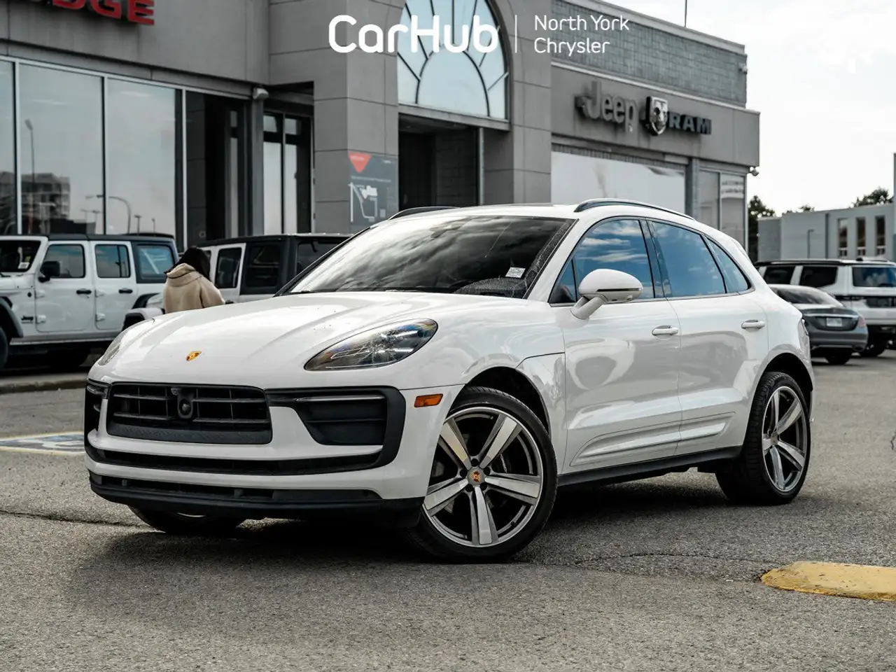 Porsche Macan снимка Porsche Macan