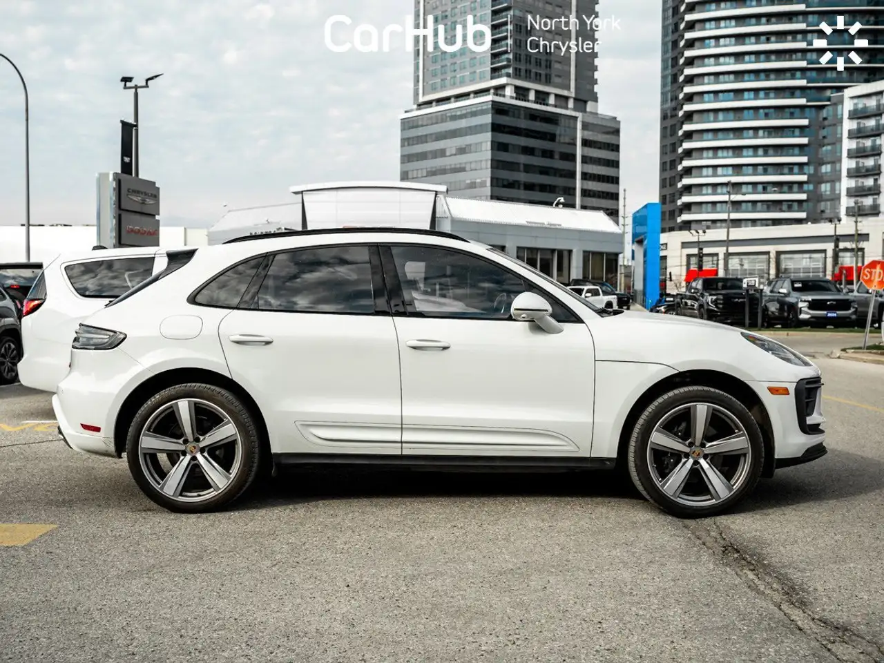 Porsche Macan снимка Porsche Macan