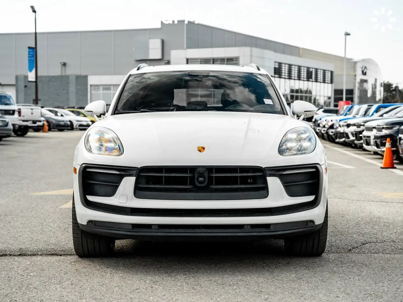 Porsche Macan снимка Porsche Macan