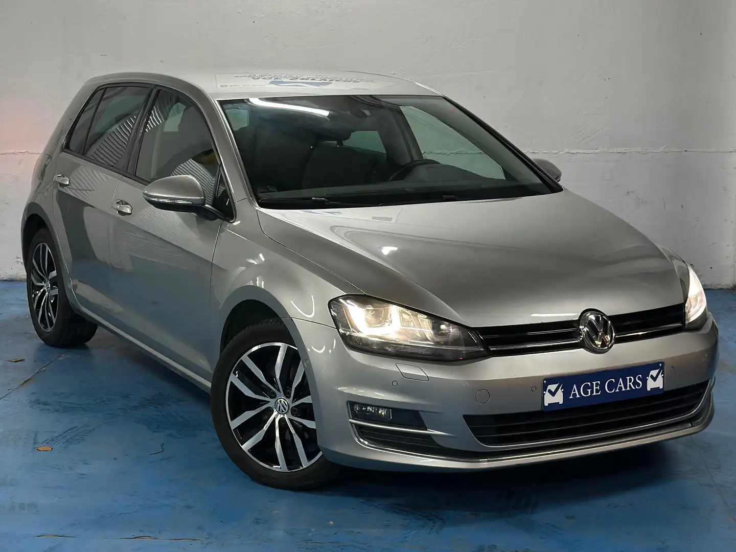 Volkswagen Golf Golf 1.4 TSI Highline DSG Grau - 2