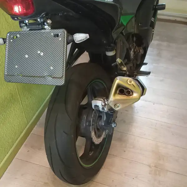 Kawasaki NINJA 250 R - foto 5