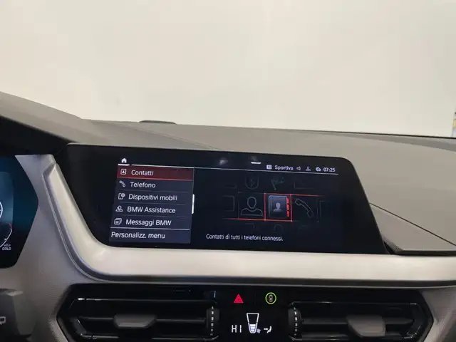 BMW 1 Series view 11