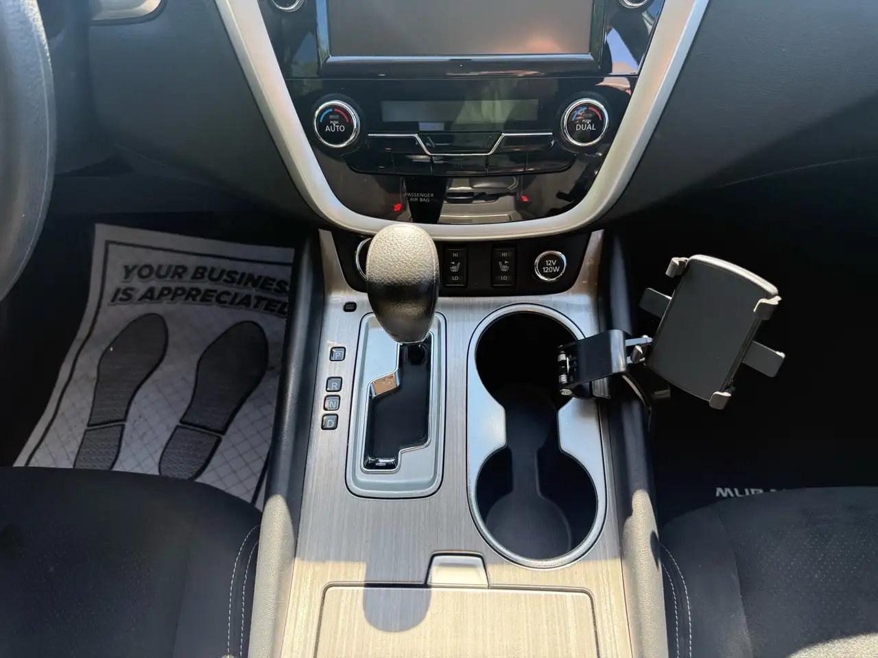 Nissan Murano снимка Nissan Murano
