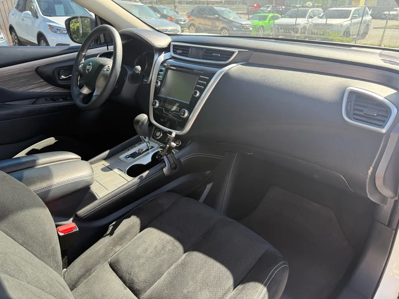 Nissan Murano снимка Nissan Murano