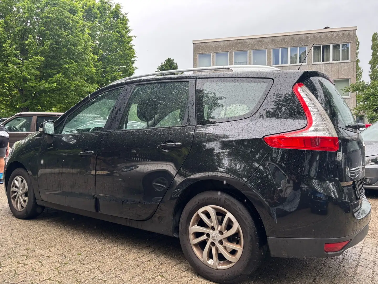 Renault Scenic III Grand Paris Schwarz - 2