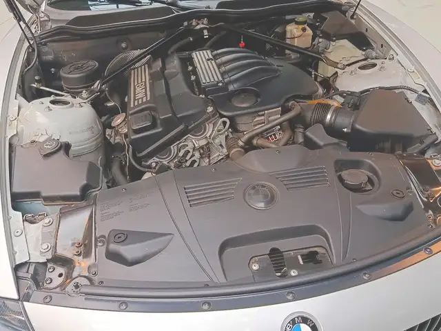 BMW Z4 view 13