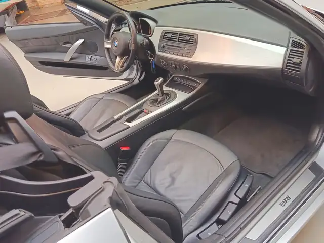 BMW Z4 view 11