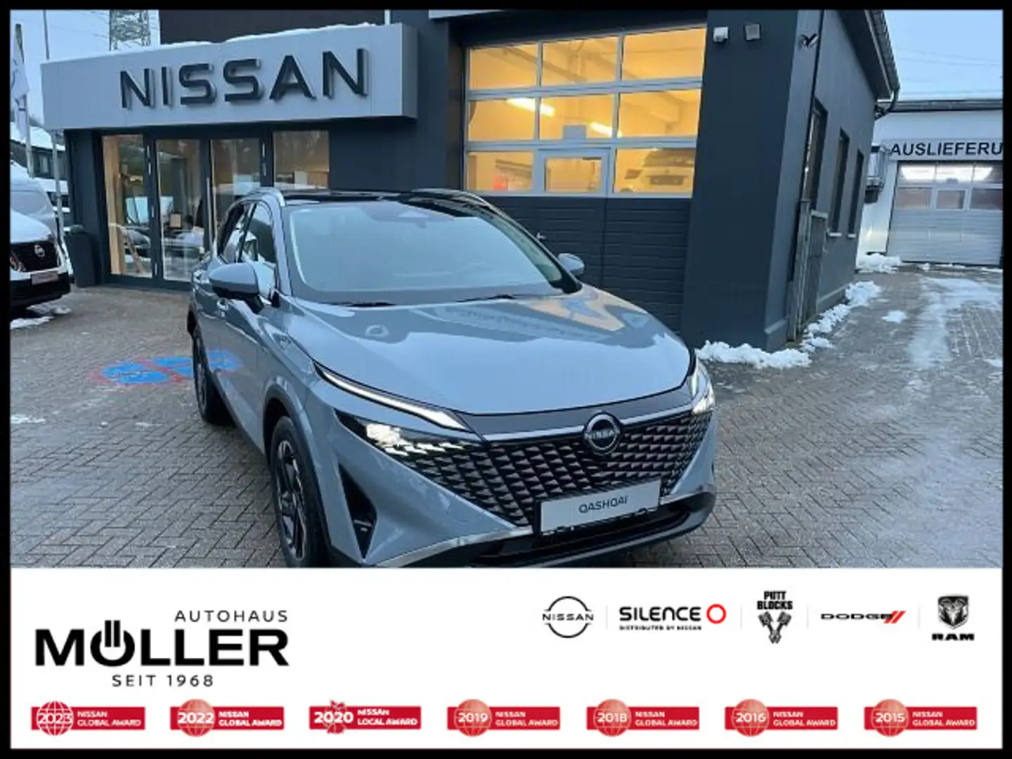 Nissan Qashqai 1.3 MHEV N-Connecta PGD Winter Komfort Grau - 1