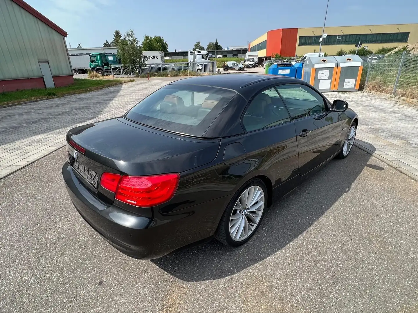 BMW 318 *Baureihe*Cabrio*318i*facelift*Leder*Navigation* Black - 2