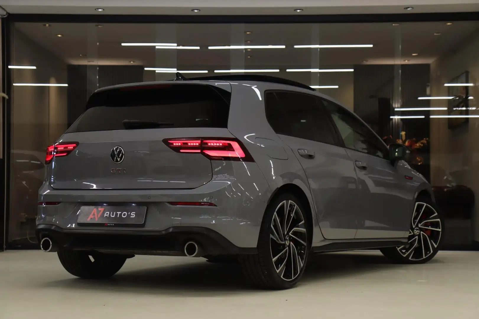 Volkswagen Golf GTI 2.0 TSI /PANO/IQ/KEYLES/CAM/H&K/HUD/VOLL Gris - 2