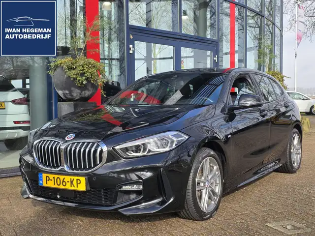 BMW 120 1-serie 120i M-Sport | Navigatie | Sportstoelen |