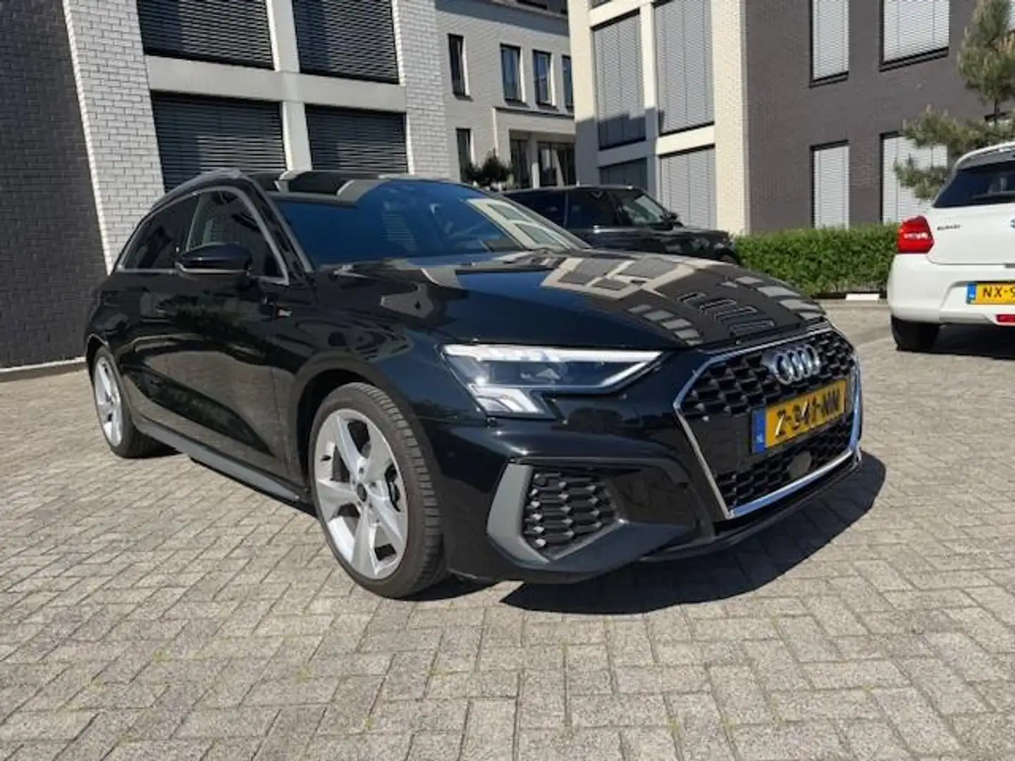 Audi A3 Sportback 35 TFSI S edition Negro - 2