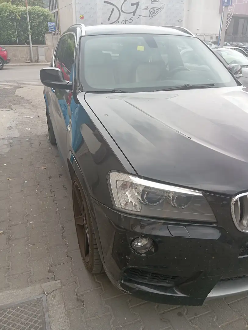 BMW X3 2.0D Nero - 2