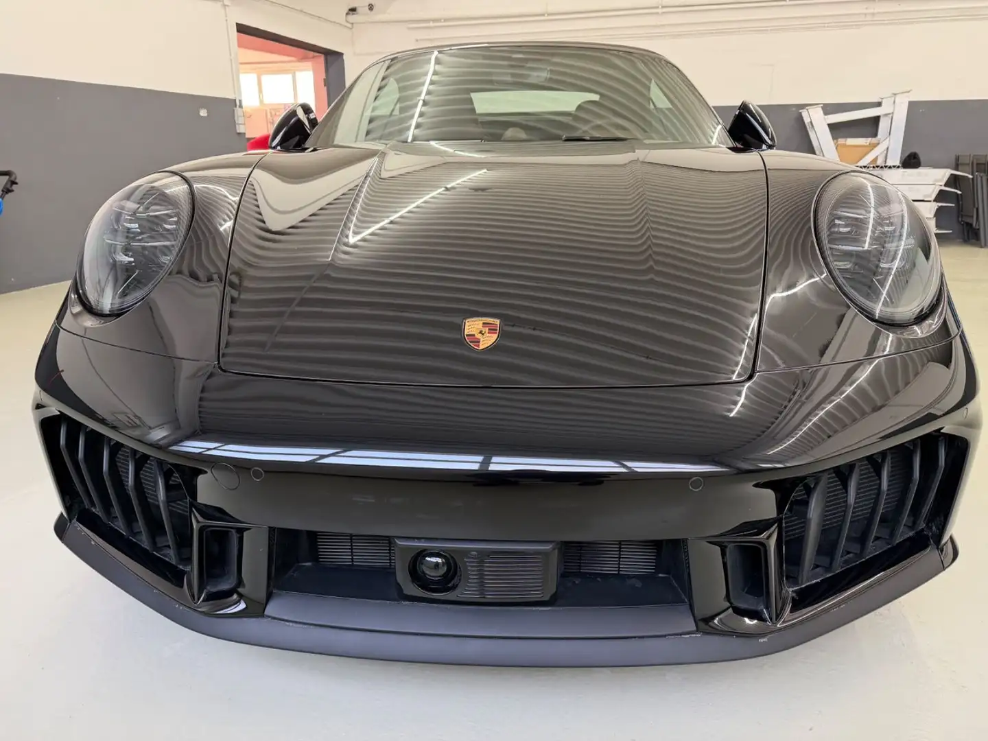Porsche 911 Carrera 4 GTS T-Hybrid Cabriolet,Liftsystem, Schwarz - 2
