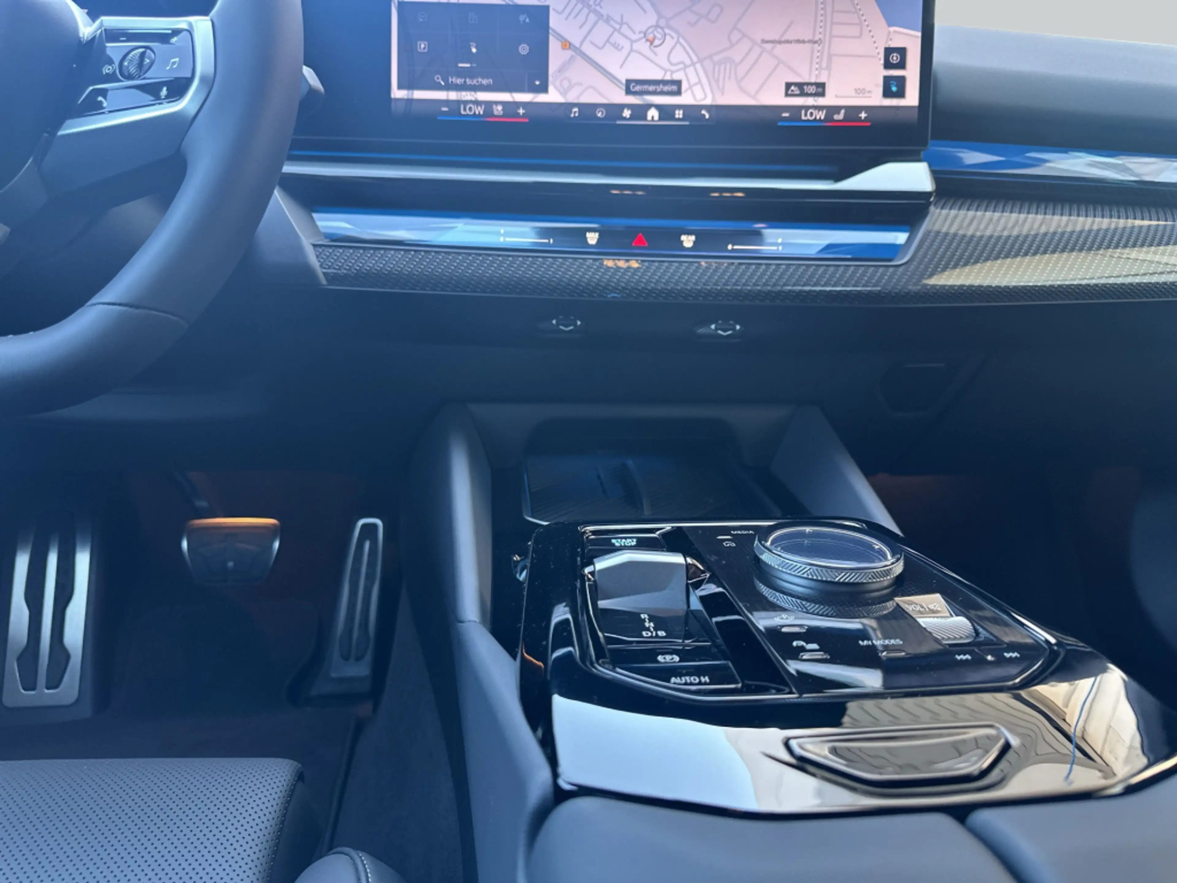 BMW i5 M60 HiFi* LED* SHZ* Klimaautomatik* — photo 15