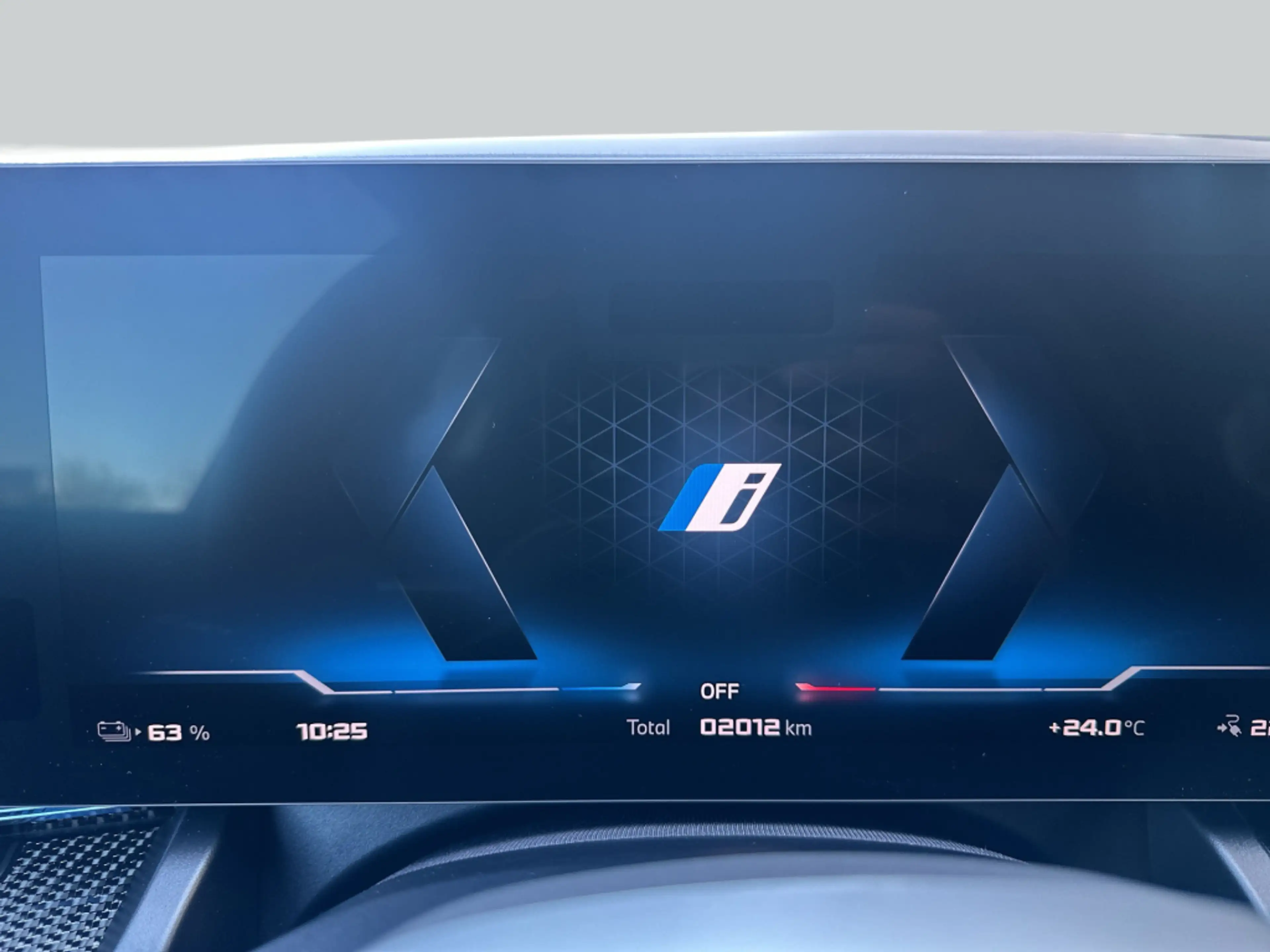 BMW i5 M60 HiFi* LED* SHZ* Klimaautomatik* — photo 18