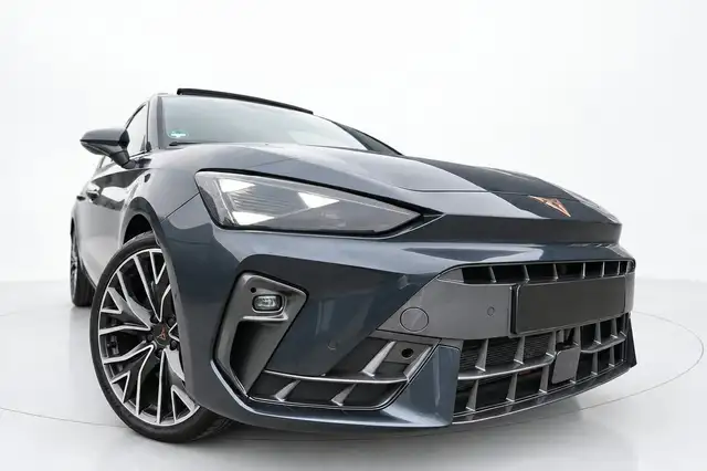 Cupra Leon view 9