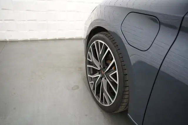Cupra Leon view 30