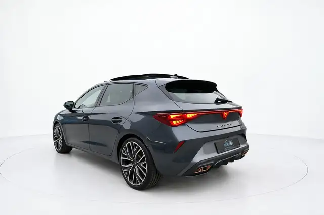 Cupra Leon view 8